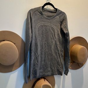 Lululemon long sleeve swiftly